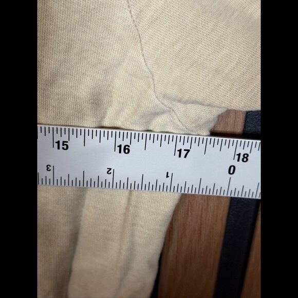 Buck Mason T Shirt Small Mens Beige Heather Short Sleeve Tee - Picture 3 of 7